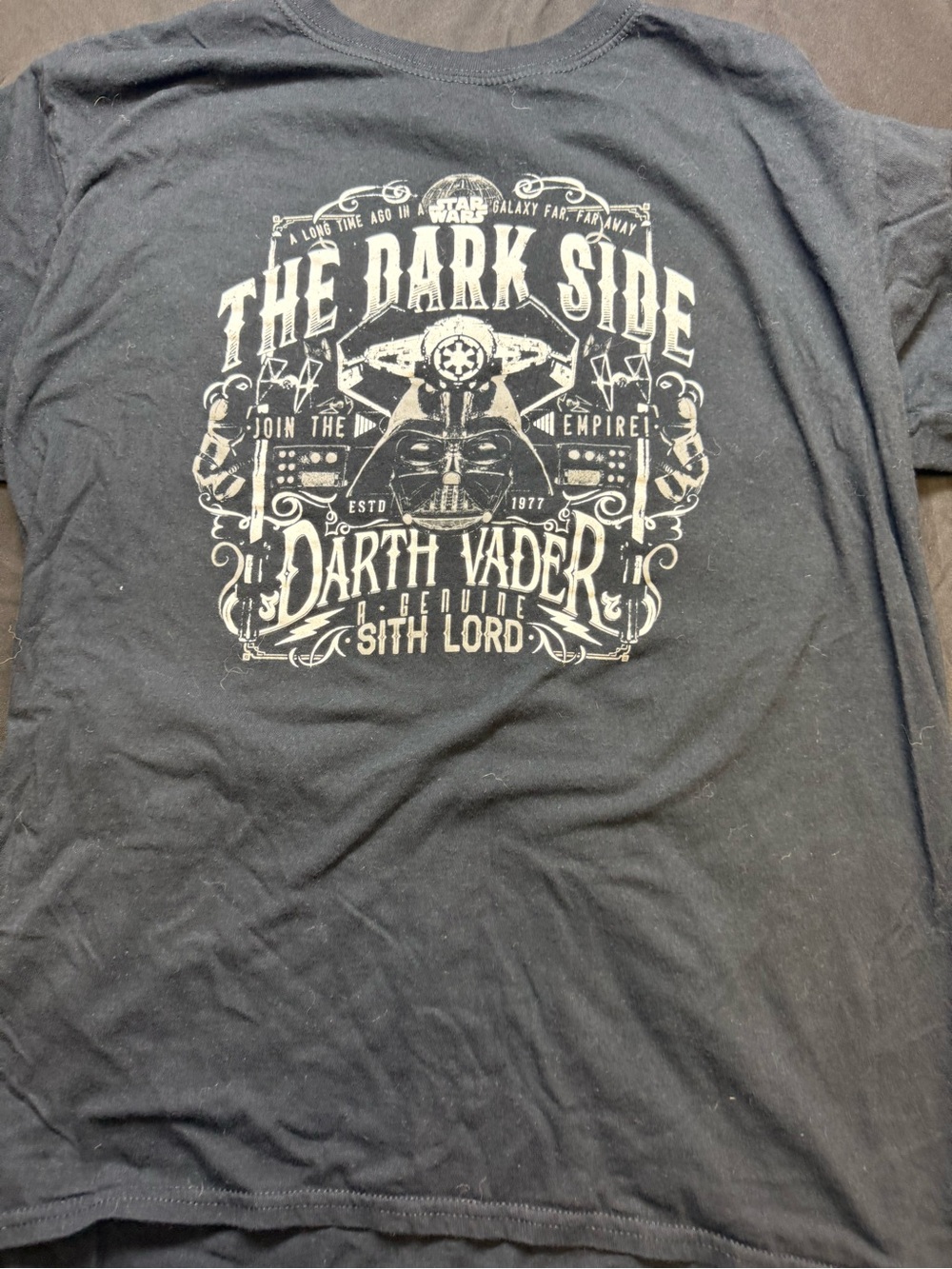 Star Wars Darth Vader Black Graphic Tee - Men's Shirt (L)